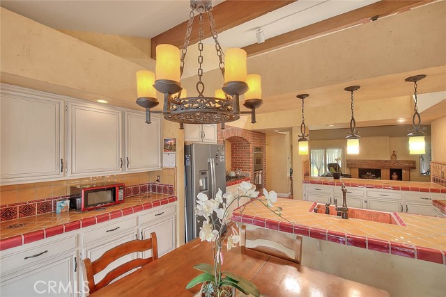 Detail Gallery Image 24 of 70 For 1873 Paseo La Paz, Pomona,  CA 91768 - 3 Beds | 2 Baths
