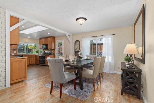 Detail Gallery Image 12 of 44 For 24181 Novia Circle, Mission Viejo,  CA 92691 - 4 Beds | 2 Baths