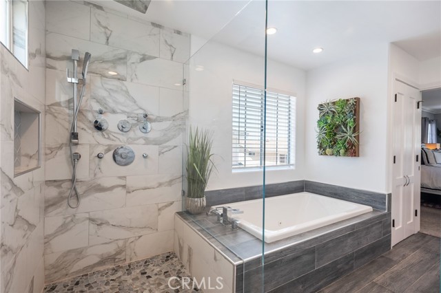 1929 Gates Avenue, Redondo Beach, California 90278, 4 Bedrooms Bedrooms, ,2 BathroomsBathrooms,Residential,Sold,Gates,SB22134507