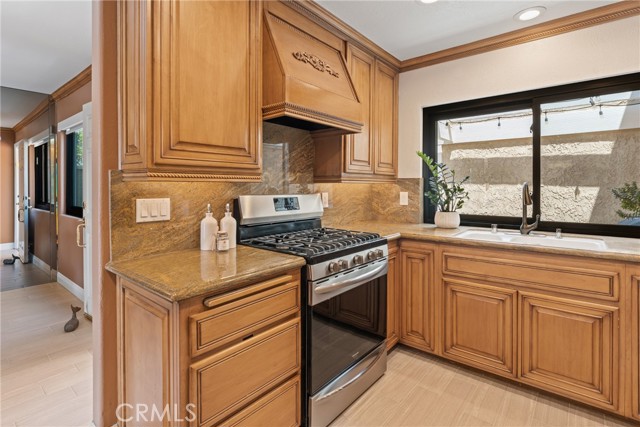 308 Avenida Adobe, San Clemente CA: https://media.crmls.org/medias/5537dd25-3572-49d0-ad5c-61ffcf5ad05b.jpg
