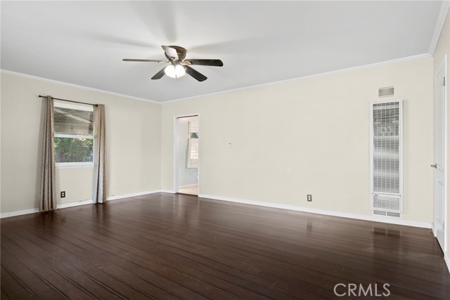 Detail Gallery Image 4 of 62 For 17806 Erwin St, Encino,  CA 91316 - 3 Beds | 2 Baths