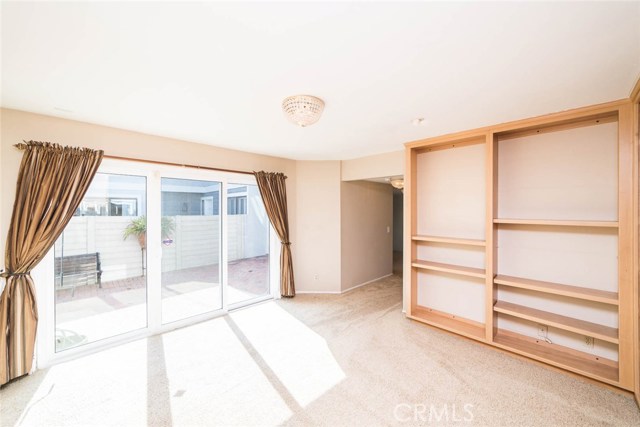 39 Lakeshore, Irvine CA: https://media.crmls.org/medias/5538fac7-399a-4ed4-8705-fa709423bcd3.jpg