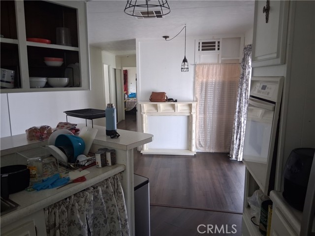 Detail Gallery Image 12 of 18 For 15252 Seneca Rd #1,  Victorville,  CA 92392 - 2 Beds | 2 Baths