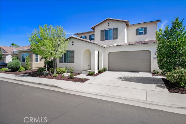 Detail Gallery Image 2 of 60 For 31454 Polo Creek, Temecula,  CA 92591 - 5 Beds | 4/1 Baths