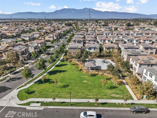 Detail Gallery Image 2 of 36 For 2969 E Merritt Paseo, Ontario,  CA 91761 - 4 Beds | 3 Baths
