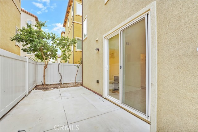 Detail Gallery Image 8 of 30 For 10556 Fuchsia Cir, Santa Fe Springs,  CA 90670 - 4 Beds | 3/1 Baths