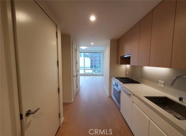 877 Francisco Street #521, Los Angeles, CA, 90017 877 Francisco Street #521, Los Angeles, CA, 90017