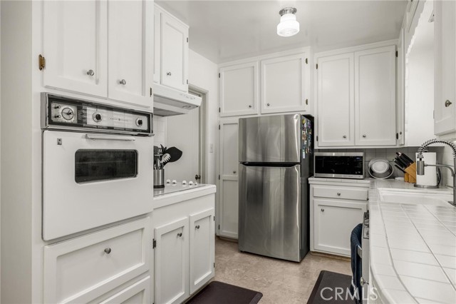 Detail Gallery Image 10 of 30 For 1431 Clark Rd, Modesto,  CA 95358 - 3 Beds | 2 Baths