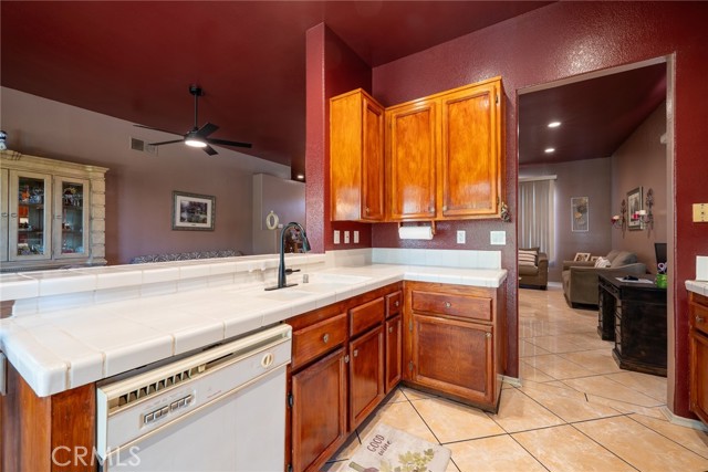 22670 Downing Street, Moreno Valley CA: https://media.crmls.org/medias/553ef6ee-90f2-4da8-bfa6-1092ed9dda50.jpg