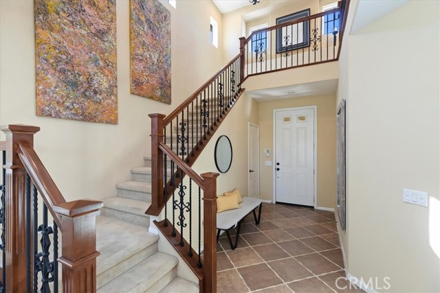 30807 Hillcrest Drive, Temecula CA: https://media.crmls.org/medias/553f2979-788e-446a-934c-3f3c77124761.jpg