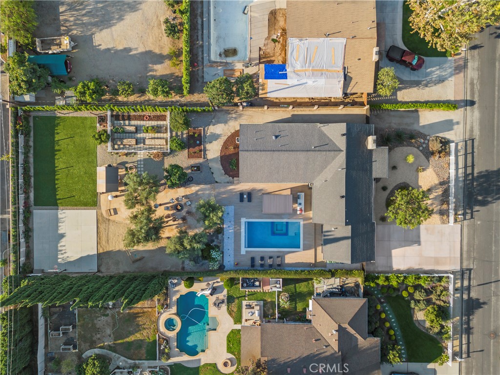 https://media.crmls.org/medias/553f9b02-585f-42ce-bf88-cb022b6eb0cb.jpg?preset=X-Large