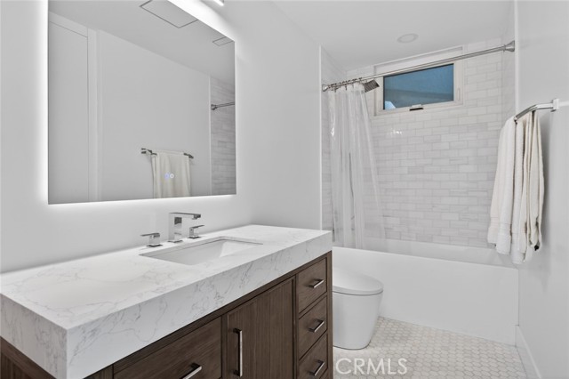 Detail Gallery Image 20 of 24 For 491 Morning Canyon #3,  Corona Del Mar,  CA 92625 - 3 Beds | 2/1 Baths