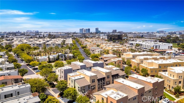 5325 Pacific Terrace, Hawthorne CA: https://media.crmls.org/medias/553febaa-f92a-407f-8c6d-8298b678ecb2.jpg