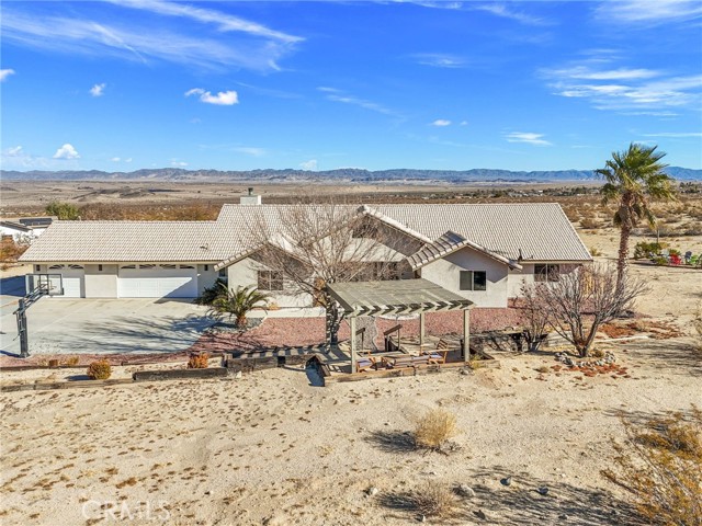 6969 Mantonya Road, Twentynine Palms, California 92277, 3 Bedrooms Bedrooms, ,2 BathroomsBathrooms,Residential,For Sale,6969 Mantonya Road,CROC24251504