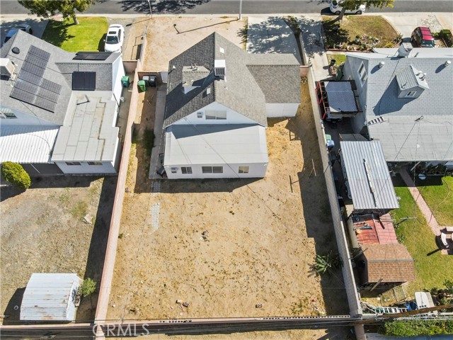 44043 Hoban Avenue, Lancaster CA: https://media.crmls.org/medias/55404861-46e1-4142-b4e7-132eac0a7212.jpg