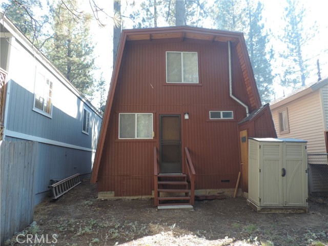 Detail Gallery Image 18 of 18 For 42554 Cedar Ave, Big Bear Lake,  CA 92315 - 2 Beds | 1 Baths