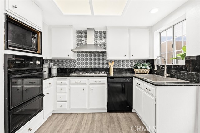 Detail Gallery Image 16 of 36 For 148 Diamond St #B,  Arcadia,  CA 91006 - 4 Beds | 2/1 Baths