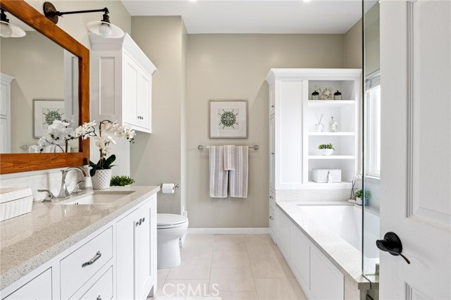 Detail Gallery Image 29 of 35 For 1909 Belmont Ln #B,  Redondo Beach,  CA 90278 - 3 Beds | 3 Baths