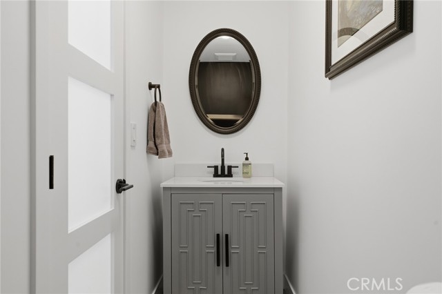 Image 18 of 55 For 5319 Penfield Avenue