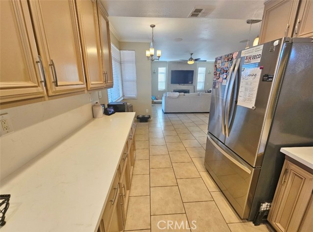 Detail Gallery Image 17 of 74 For 39620 Glenwood Ct, Murrieta,  CA 92563 - 3 Beds | 2/1 Baths