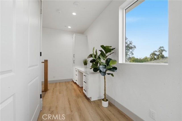 Detail Gallery Image 19 of 36 For 15534 Colorado Ave, Paramount,  CA 90723 - 4 Beds | 2/1 Baths