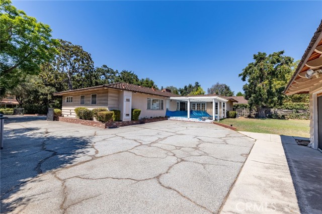 Detail Gallery Image 8 of 12 For 1640 Bedford, San Marino,  CA 91108 - 3 Beds | 3/2 Baths