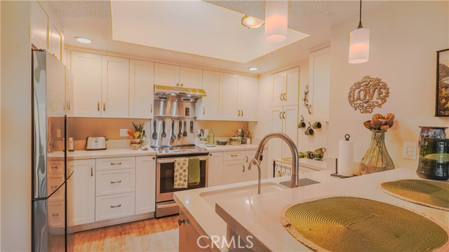 Detail Gallery Image 7 of 20 For 1621 Interlachen 265f,  Seal Beach,  CA 90740 - 2 Beds | 2 Baths