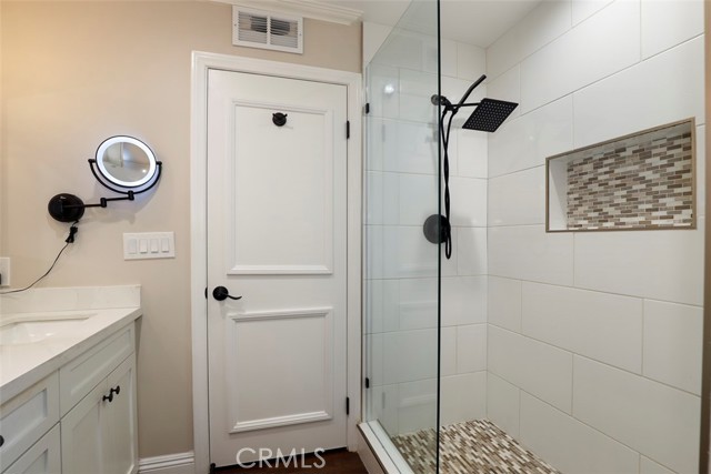 Detail Gallery Image 17 of 19 For 4528 Colbath Ave #103,  Sherman Oaks,  CA 91423 - 1 Beds | 1 Baths