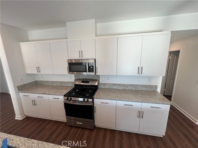 25783 Branson Dr, Homeland CA: https://media.crmls.org/medias/5545a18b-f283-482b-806a-cb12660646c7.jpg