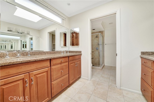 Detail Gallery Image 15 of 39 For 415 Canal St, Newport Beach,  CA 92663 - 4 Beds | 2/1 Baths