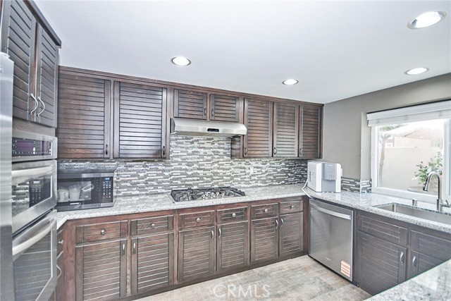 Detail Gallery Image 12 of 60 For 19 Las Cruces, Irvine,  CA 92614 - 3 Beds | 2/1 Baths