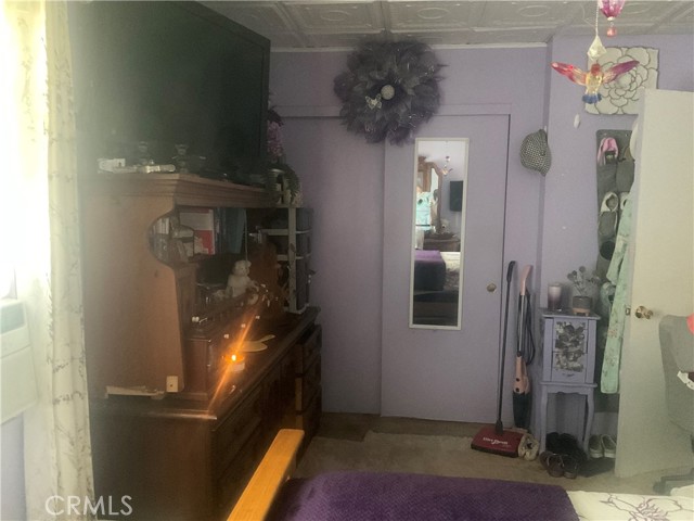 215 Ford Avenue, Gridley CA: https://media.crmls.org/medias/55466730-71d8-464e-907a-a30fc0d52a75.jpg
