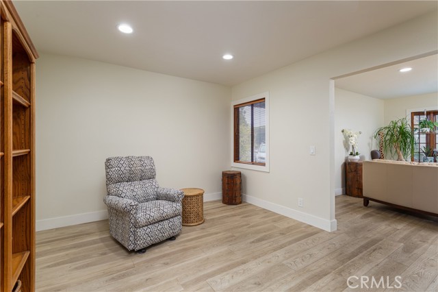 Image 13 of 21 For 2862 Cottonwood Street 13