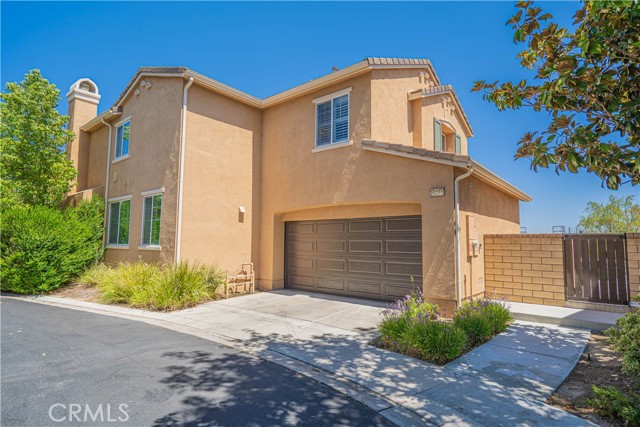 25351 Playa Serena Drive, Valencia CA: https://media.crmls.org/medias/55475786-e867-4841-8358-2aaf6b01698d.jpg