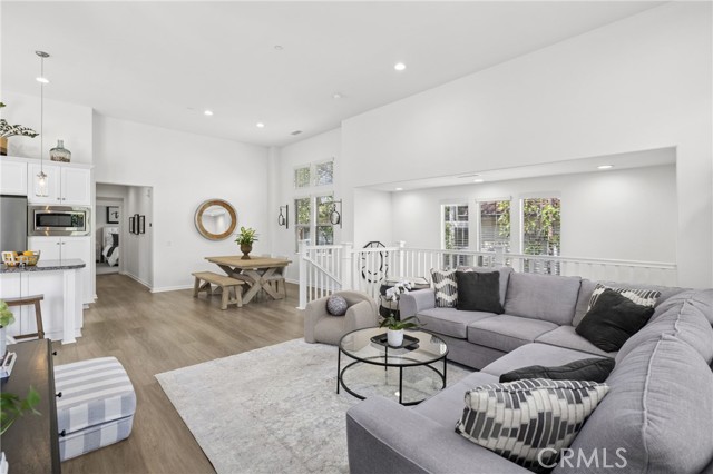 Detail Gallery Image 4 of 24 For 38 Nature, Irvine,  CA 92620 - 2 Beds | 2 Baths