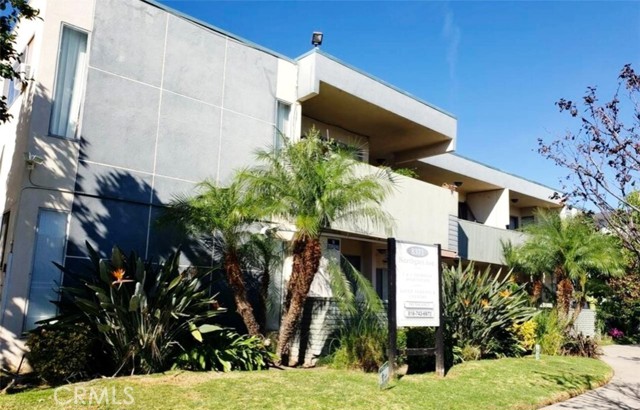 8371 Northgate Ave, Canoga Park CA: https://media.crmls.org/medias/5547ed2b-2a17-4fea-ac09-1d2a033b9ce9.jpg