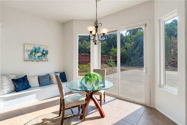 38932 Cherry Point Lane, Murrieta CA: https://media.crmls.org/medias/5548315d-f4fa-4cde-86ea-1e427bcbe04f.jpg