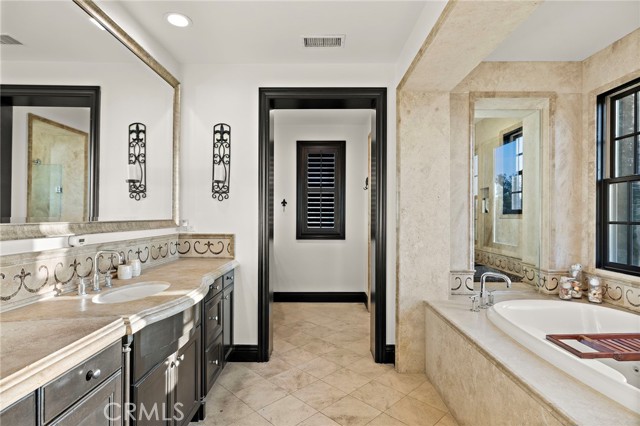 Detail Gallery Image 29 of 69 For 2 Galaxy Isle, Ladera Ranch,  CA 92694 - 5 Beds | 5/1 Baths