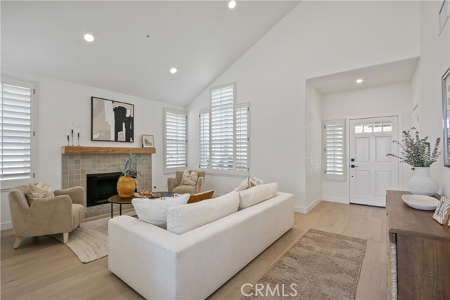 2210 Calle Opalo, San Clemente CA: https://media.crmls.org/medias/554ad790-cc60-4864-9ed8-3cb5a2721930.jpg