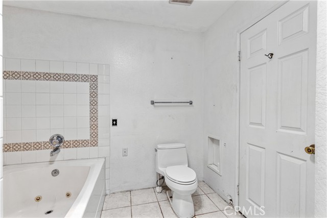 Detail Gallery Image 16 of 29 For 11485 Crafton, Mentone,  CA 92359 - 5 Beds | 3 Baths