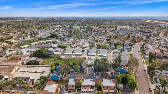 Detail Gallery Image 49 of 49 For 1025 Sea Breeze #11,  Costa Mesa,  CA 92627 - 2 Beds | 2/1 Baths