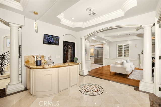 1740 N Santa Anita Avenue, Arcadia CA: https://media.crmls.org/medias/554d4a62-dd73-4eb9-b684-6192bbee048d.jpg