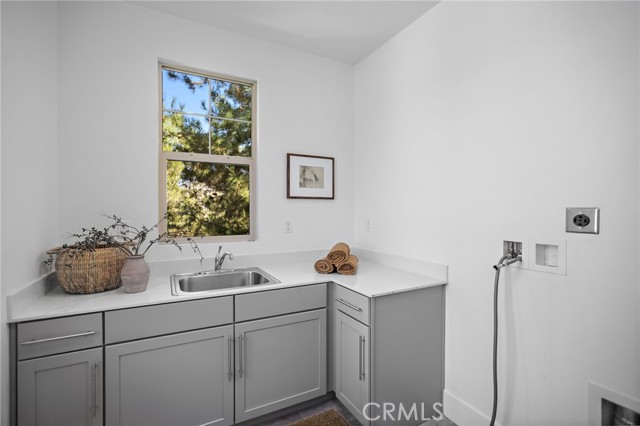 Detail Gallery Image 45 of 49 For 51 Fenway, Irvine,  CA 92620 - 4 Beds | 4/1 Baths