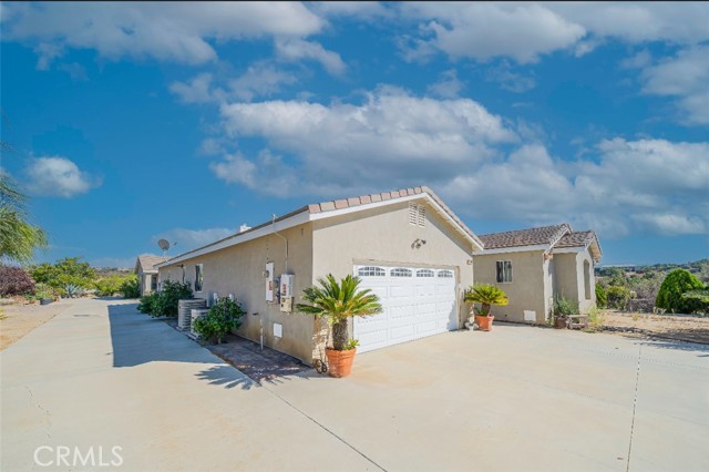 Detail Gallery Image 24 of 27 For 39600 Calle Gayube, Hemet,  CA 92544 - 5 Beds | 4/1 Baths