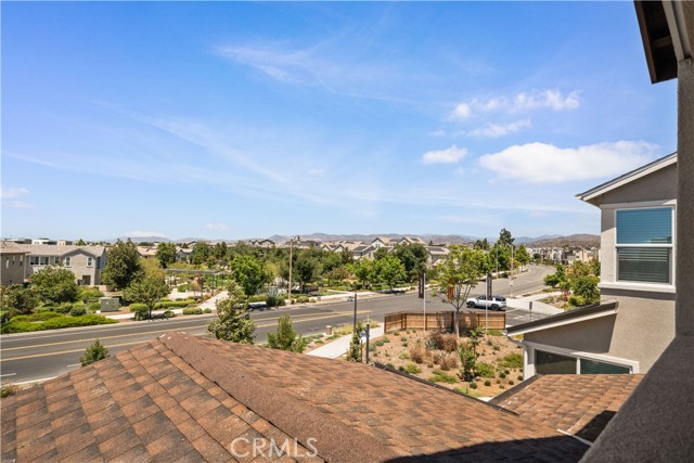 410 Lobata, Irvine CA: https://media.crmls.org/medias/554e5043-e239-4d1d-8590-aa3ce5dbfbde.jpg