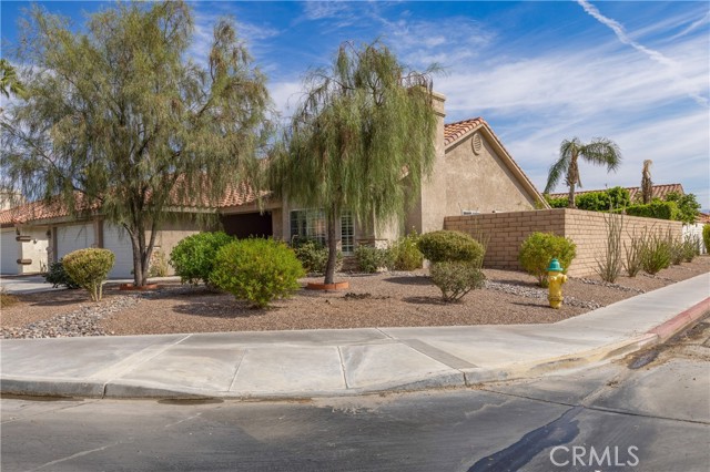 Detail Gallery Image 2 of 29 For 30230 Amy Cir, Cathedral City,  CA 92234 - 3 Beds | 2 Baths