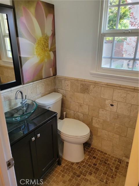 7700 Mason Avenue, Winnetka CA: https://media.crmls.org/medias/554eeda7-a667-458a-bf7d-ea8099cfb9ac.jpg