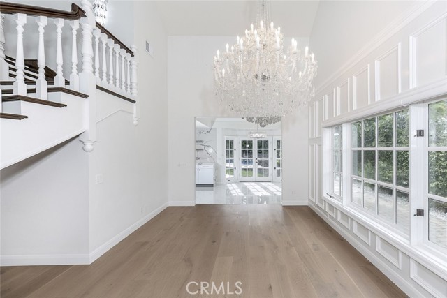 6037 Little Oak Lane, Woodland Hills CA: https://media.crmls.org/medias/554efcb5-6eab-4a94-ac4f-447d96c12718.jpg