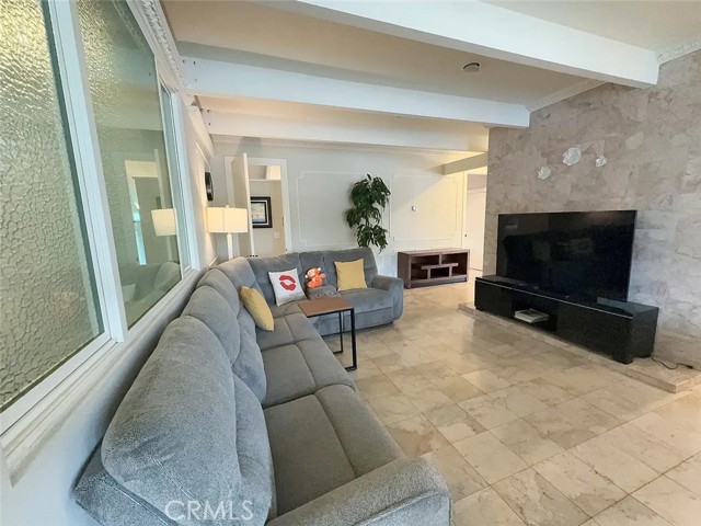 Detail Gallery Image 5 of 18 For 902 Coronado Dr, Arcadia,  CA 91007 - 3 Beds | 3 Baths