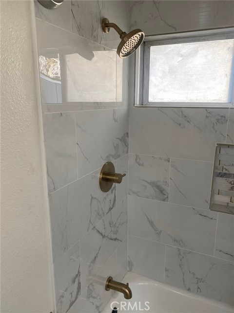 33012 Donner, Running Springs, CA 92308